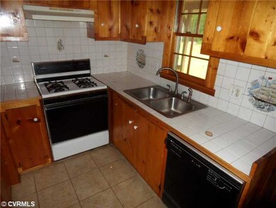 13421 West Ln, Amelia Court House, VA 23002 - photo 4