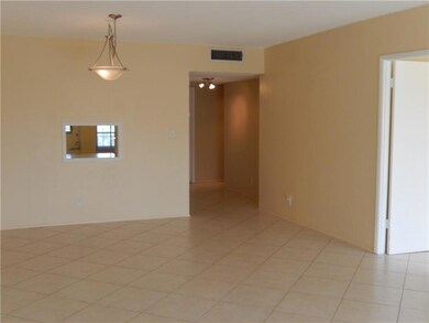 3150 N Palm Aire Dr unit 406, Pompano Beach, FL 33069 - photo 5