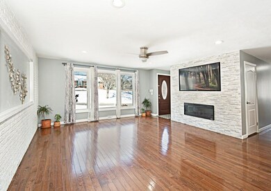 12 Checkerberry Ln, Shrewsbury, MA 01545 - photo 4