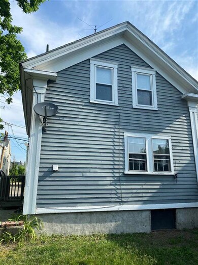 9 New York St, Dover, NH 03820 - photo 5