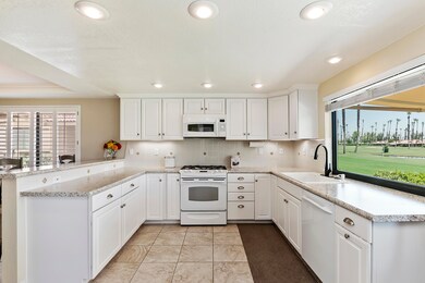014_Kitchen