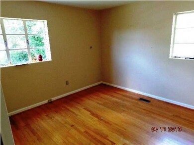 2604 Highland Dr NE, Cleveland, TN 37312 - photo 4