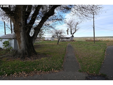 75938 Spring Hollow Rd, Adams, OR 97810 - photo 6