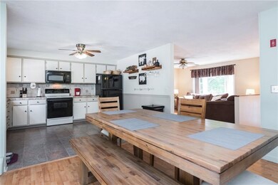 2 Kazan St, Cumberland, RI 02864 - photo 4