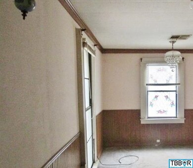 124 Pine St, Eddy, TX 76524 - photo 3