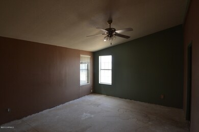 39304 N 12 St 007