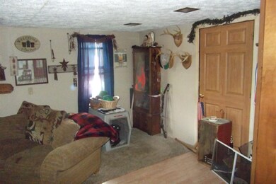 759 N 900 W, Angola, IN 46703 - photo 4