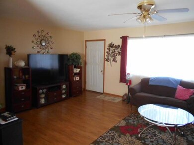 730 Walnut 023