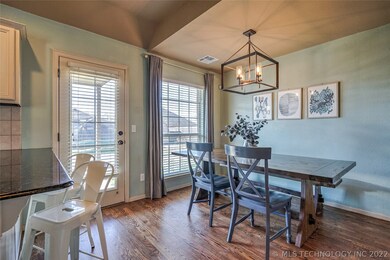 Breakfast Room