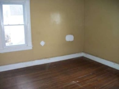 61 Grand St, Springfield, MA 01108 - photo 7