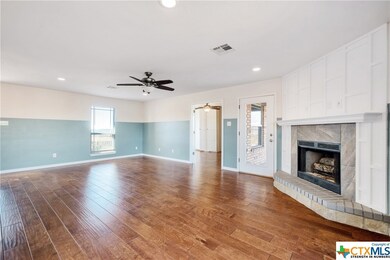 602 Skyline Dr, Copperas Cove, TX 76522 - photo 6