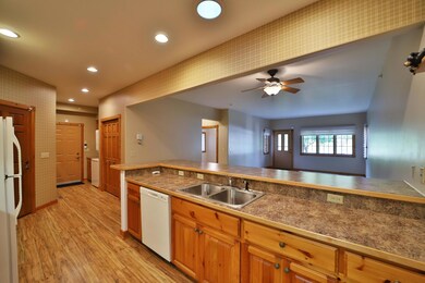 36306 Pine Bay Cir unit 104, Crosslake, MN 56442 - photo 6