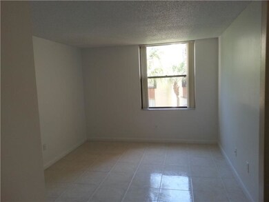 14221 N Kendall Dr unit 311C, Miami, FL 33186 - photo 4