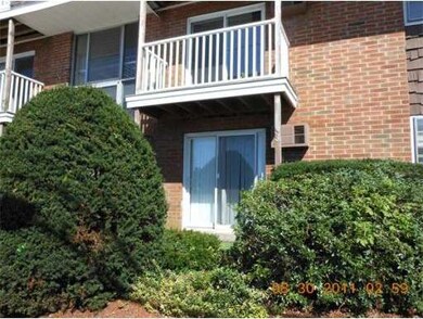 86 Beacon St unit 2, Lawrence, MA 01843 - photo 2