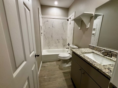 7745 Swiftwater Ln unit A, Houston, TX 77075 - photo 6