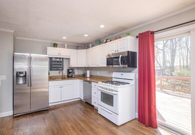 101 Rocky Meadow St, Middleboro, MA 02346 - photo 5