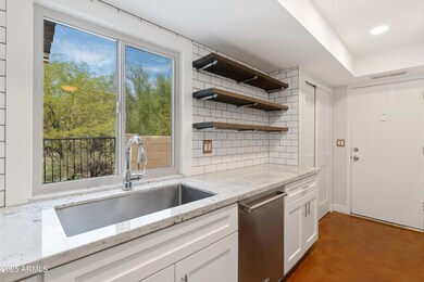 10420 N 11th St unit 1, Phoenix, AZ 85020 - photo 2