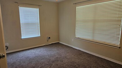 616 W 5th St, Bonham, TX 75418 - photo 4