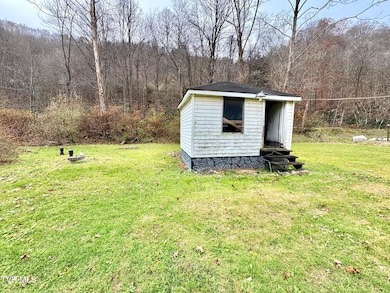 2342 Roda Rd, Appalachia, VA 24216 - photo 6