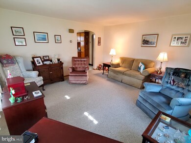 36 Black Matt Rd, Douglassville, PA 19518 - photo 4