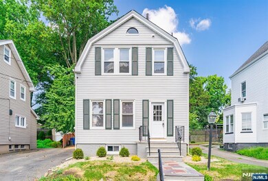 45 Oakridge Rd, West Orange, NJ 07052 - photo 3