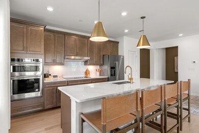 320 Martins Landing unit 307, North Reading, MA 01864 - photo 4