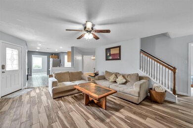 9909 Kingfisher Dr, Conroe, TX 77385 - photo 7