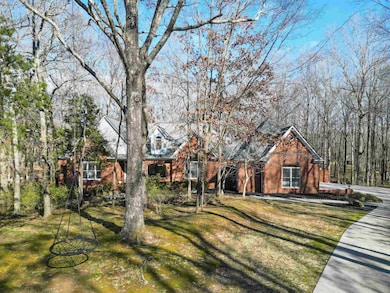 View of front facade with a front lawn