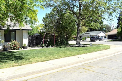 Corner Lot