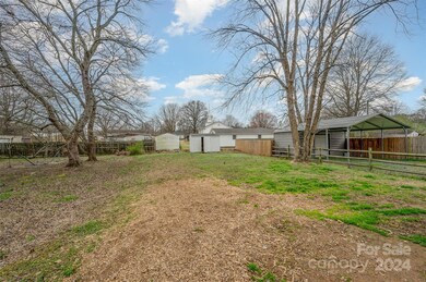 301 Highland Ave SW, Concord, NC 28027 - photo 4