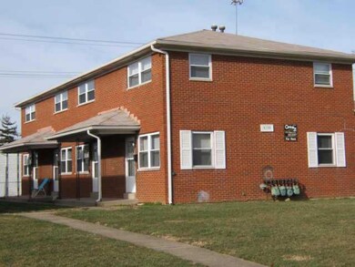 5775 Arborwood Ct, Columbus, OH 43229 - photo 3