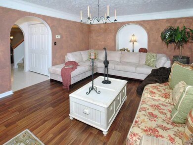 564 Hoover Dr, Apollo, PA 15613 - photo 6