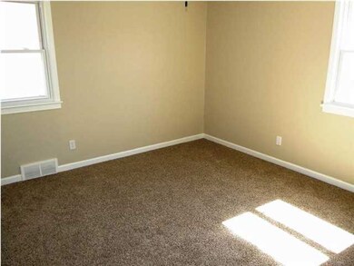 3 spacious bedrooms on main level!
