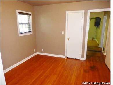 7804 Vaughn Mill Rd, Louisville, KY 40228 - photo 7