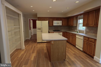 3658 Thomasson Crossing Dr, Triangle, VA 22172 - photo 7