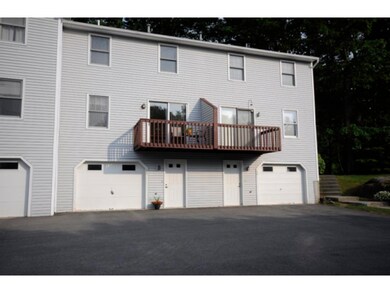 24 Leith Ct unit 24, Nashua, NH 03063 - photo 2