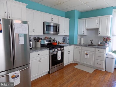 19 N Seward St, York, PA 17404 - photo 5