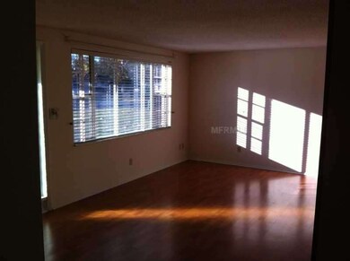 5428 Lisa Cir, Zephyrhills, FL 33542 - photo 2