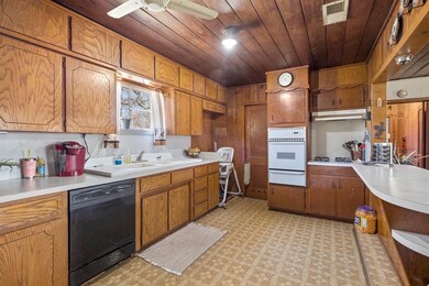 2412 Hawkins Lilly Rd, Weatherford, TX 76085 - photo 6