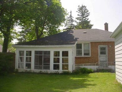 Exterior Back