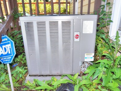 17527 Sycamore Ave, Country Club Hills, IL 60478 - photo 7