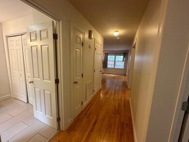 18 Edgemoor Cir unit 18, Wellesley, MA 02482 - photo 6