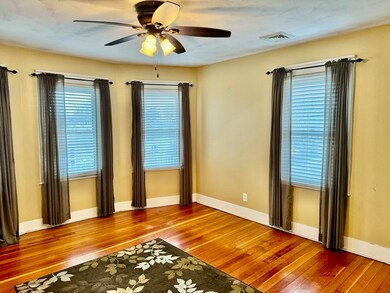 16 Dover St unit 2nd fl, Fairhaven, MA 02719 - photo 2