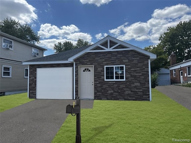 24593 Laetham Ave, Eastpointe, MI 48021 - photo 2