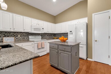 14-web-or-mls-4700-e-walnut-rd