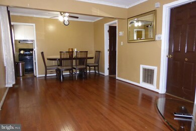 4912 Newton St, Bladensburg, MD 20710 - photo 3