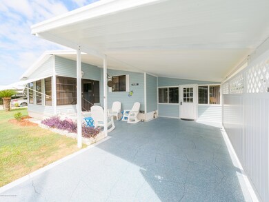 35123 Colony Hills Dr, Zephyrhills, FL 33541 - photo 3