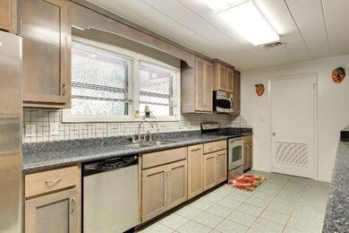 1305 S Texas Blvd, Weslaco, TX 78596 - photo 6