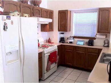 13976 Lago Seco Dr, Horizon City, TX 79928 - photo 6