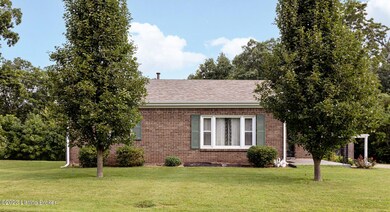 10101 Fairmount Rd, Louisville, KY 40291 - photo 2